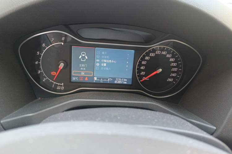 Used Ford Mondeo 2011 2.0L GTDi 200 Fashion Edition Instrument Cluster