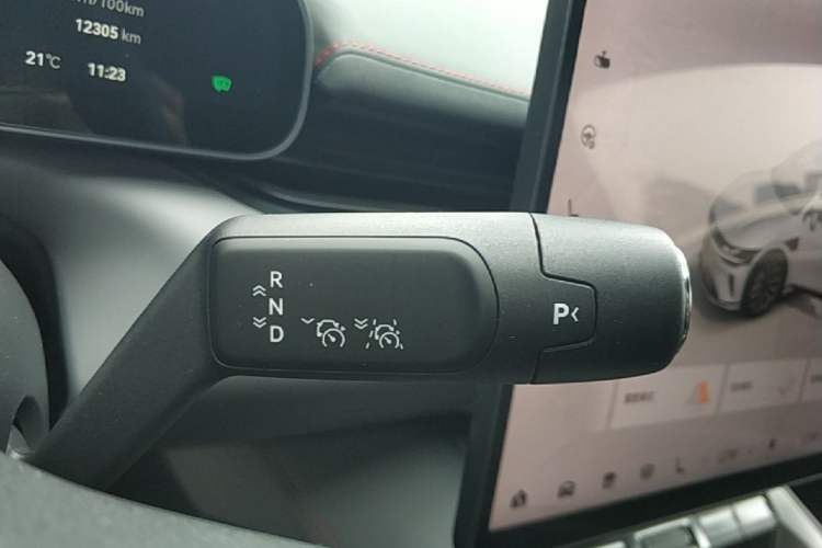 Used Zeekr 007GT 2025 Four-Wheel Drive Intelligent Driving Version 75 kWh Gear Lever