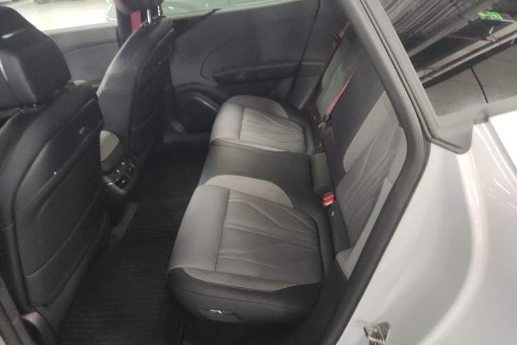 Used Zeekr 007GT 2025 Rear-Drive Intelligent Driving Version 75 kWh
