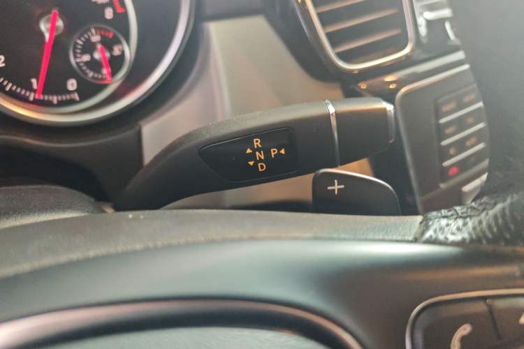 Used Mercedes-Benz GLE Coupe 2015 GLE 320 4MATIC Coupe SUV
