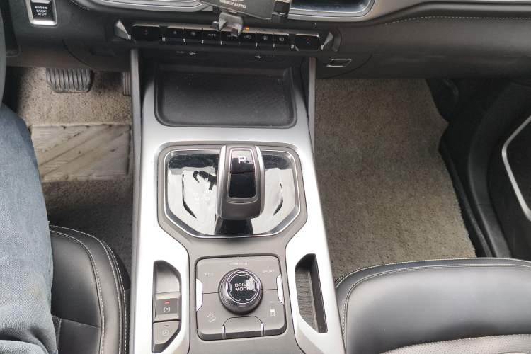 Used Geely Auto Haoyue 2020 1.8TD DCT Luxury 7-Seater