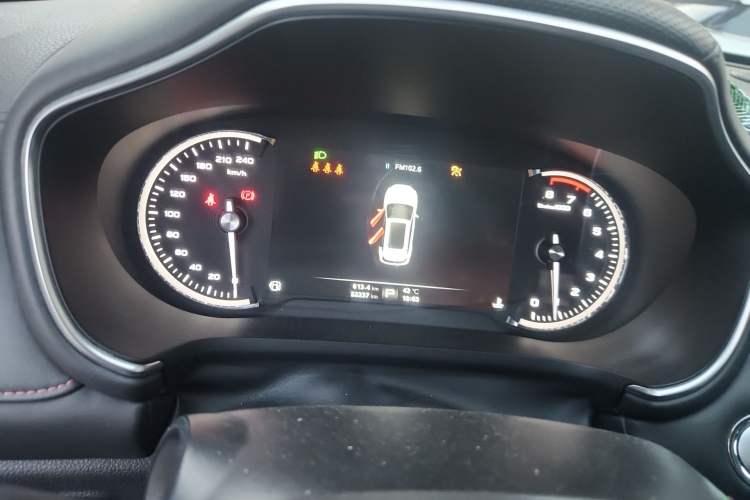 Used MG HS 2018 20T Automatic Two-Wheel Drive Hormone Passion Edition China V Standard
