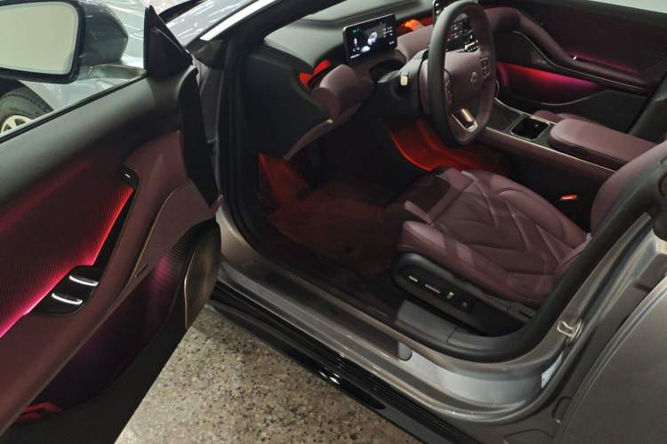 Used Nio ET5 2025 75 kWh
