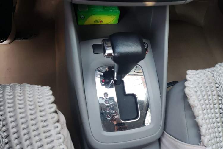 Used Volkswagen Bora 2012 1.6L Automatic Fashion Edition
