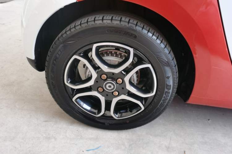 Used smart forfour 2016 0.9T 66 kW Pioneer Edition