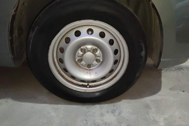 Used Wuling Hongguang PLUS 2019 1.5T Manual Standard Version 7 Seats
