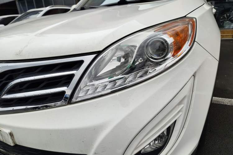 Used GAC Trumpchi GS5 2014 2.0L Manual Two-Wheel Drive Anniversary Value Edition
