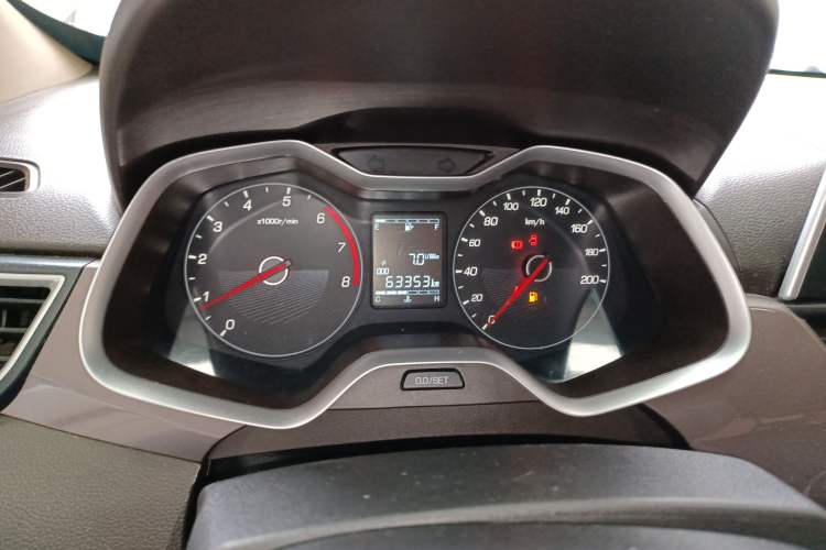 Used Baojun 310W 2017 1.5L Manual Comfort Version China V