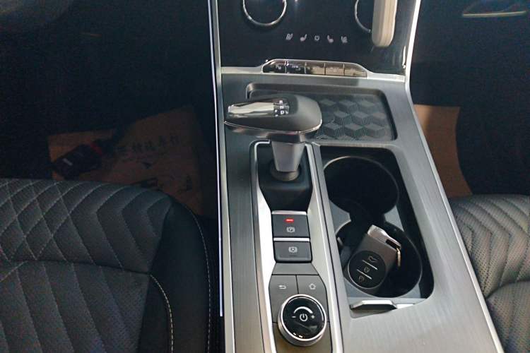 Used EXEED Lingyun 2023 400T Two-Wheel-Drive Star Prestige Edition
