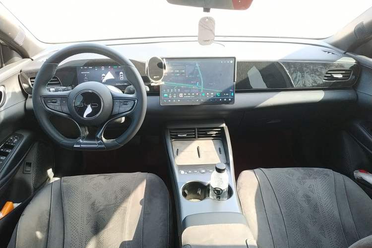 Used BYD Seal 06 New Energy 2025 EV 545KM Premium Edition