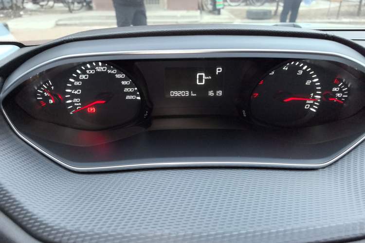 Used Peugeot 308 2016 1.6L Automatic Luxury Edition
