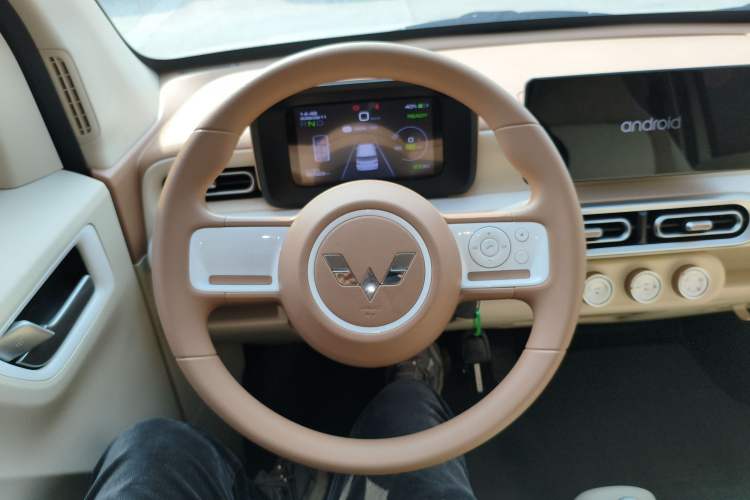 Used Wuling Hongguang MINIEV 2024 3rd Generation 215km Youth Edition