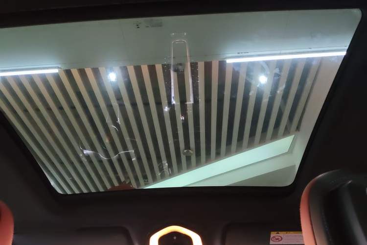 Used Porsche Macan 2018 Macan 2.0T Headliner