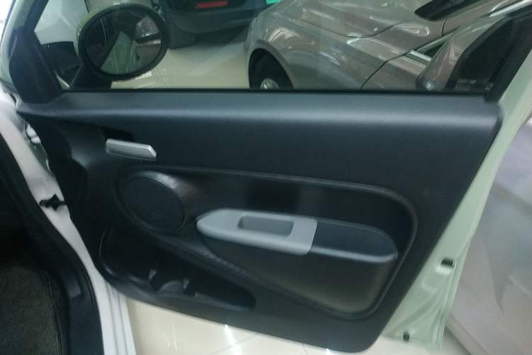 Used ORA Black Cat 2022 301km "Cute Pet" Version – Lithium Iron Phosphate