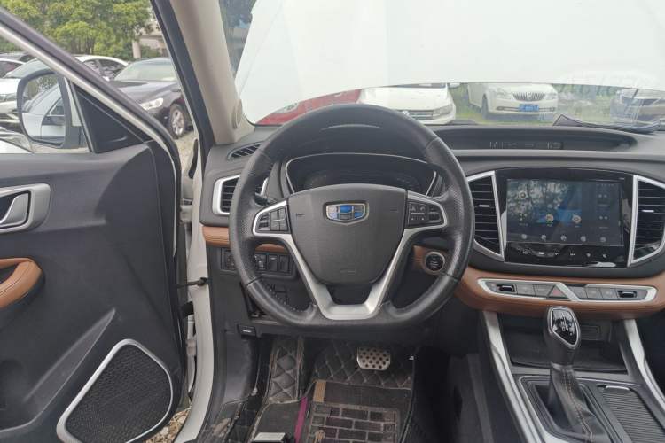 Used Geely Auto Vision X6 2018 1.4T CVT 4G Connected Luxury Version Steering Wheel