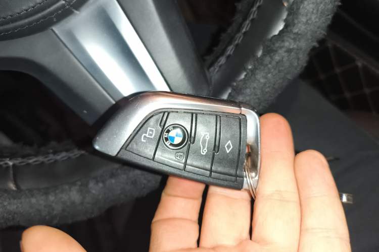 Used BMW 3 Series 2020 Facelifted 325i M Sport Package
