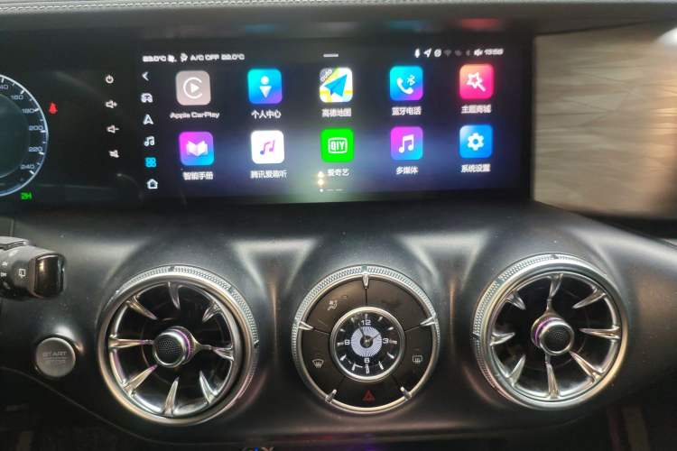 Used Tank 300 2021 Off-Road Edition 2.0T Challenger Audio And AC Panel