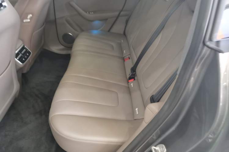 Used Hima Luxeed R7 2025 Range-Extended Version 251 km Max
