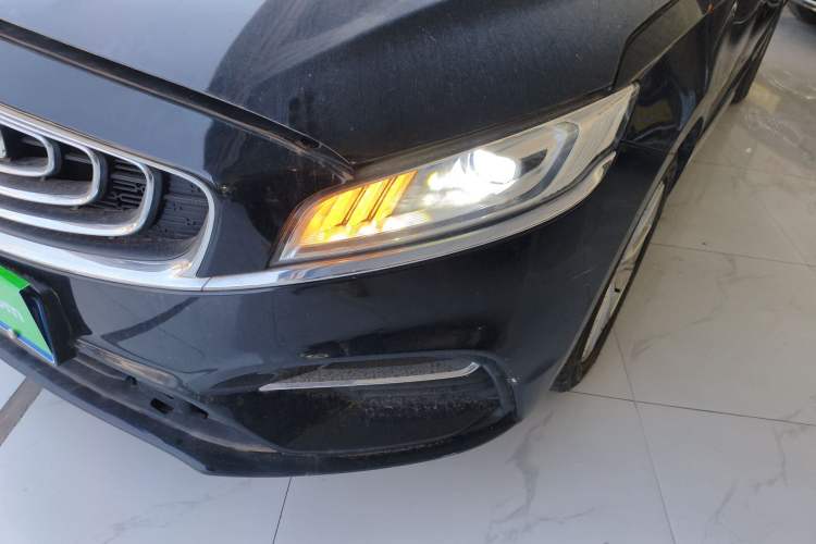 Used Geely Auto Emgrand GT 2020 1.5T MHEV Yaoxiang Edition Left Front Headlight