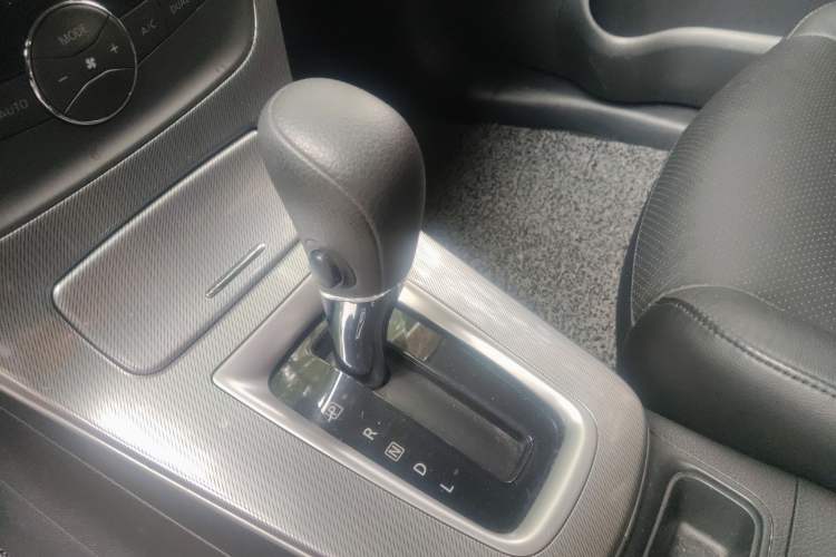 Used Nissan Sylphy 2014 1.6XV CVT Deluxe Edition