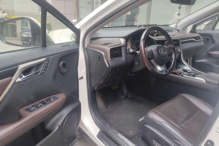 Used Lexus RX 2016 300 4x4 Elegant Edition China V-standard
