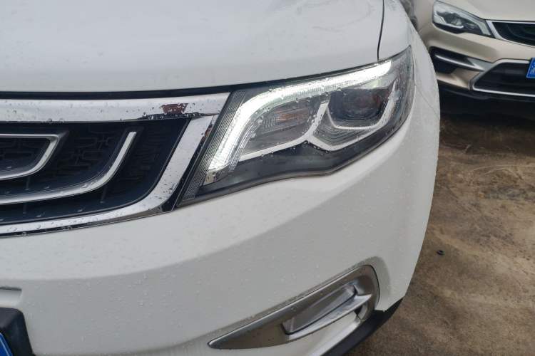 Used Geely Auto Emgrand X7 Sport 2016 1.8TD Automatic All-Wheel-Drive ZhiZun Edition
