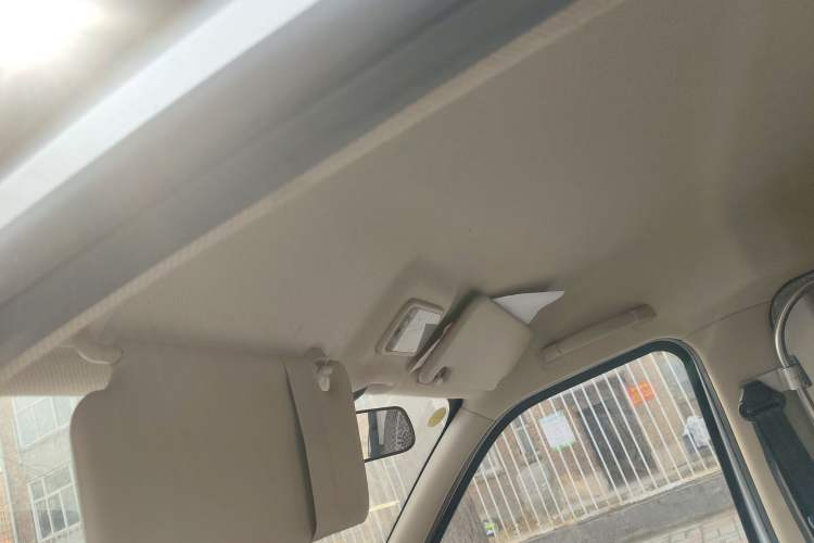 Used Wuling Rongguang S 2023 1.5L Basic Enclosed-Window Vehicle 2 Seats