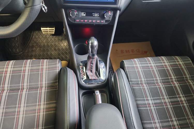 Used Volkswagen Polo 2012 1.4TSI GTI
