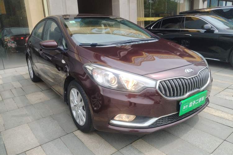 Used Kia K3 2015 1.6L Automatic GL Front Right 45 Deg