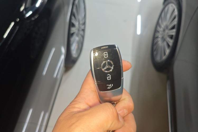 Used Mercedes-Benz E-Class 2023 E 300 L Luxury Model
