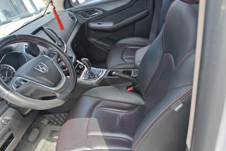 Used Baojun 560 2016 1.8L iAMT Luxury Model
