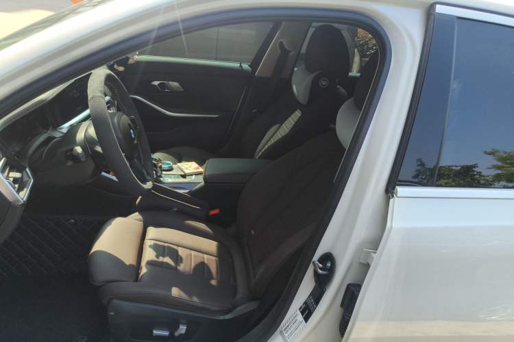 Used BMW 3 Series 2021 Restyled 325Li M Sport Package