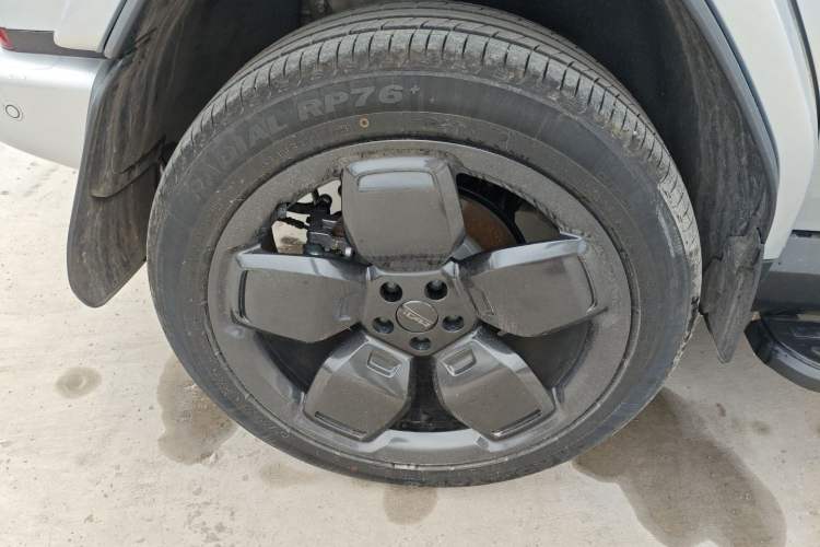 Used iCAR V23 2025 501 Four-Wheel Drive Intelligent Driving Version Exterior 8