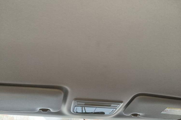 Used Honda Vezel 2015 1.5L CVT two-wheel drive Comfort trim
