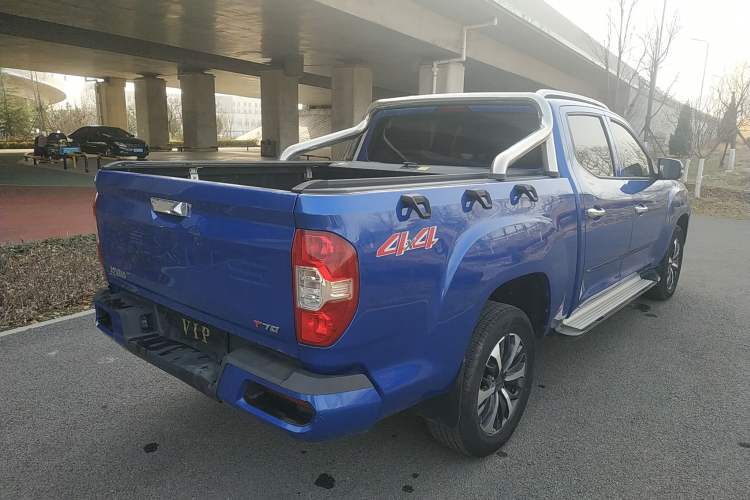 Used SAIC MAXUS T70 2021 2.0T Diesel Automatic 4x4 Elite Version with Long Bed and High Ground Clearance
