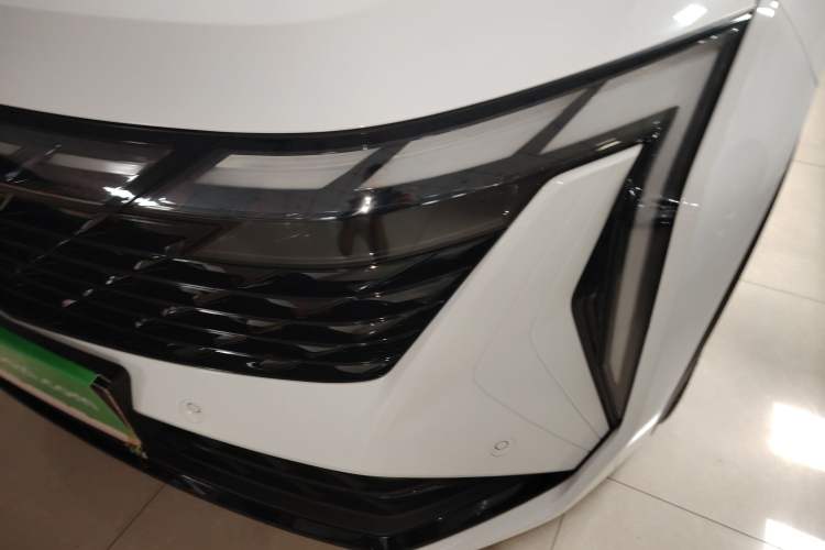 Used Geely Auto FX11 2023 1.5TD DCT Glory Edition
