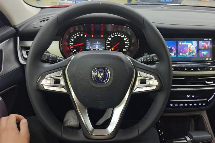 Used CHANGAN CS35PLUS 2018 1.6L Automatic Coolline Version China V Standard
