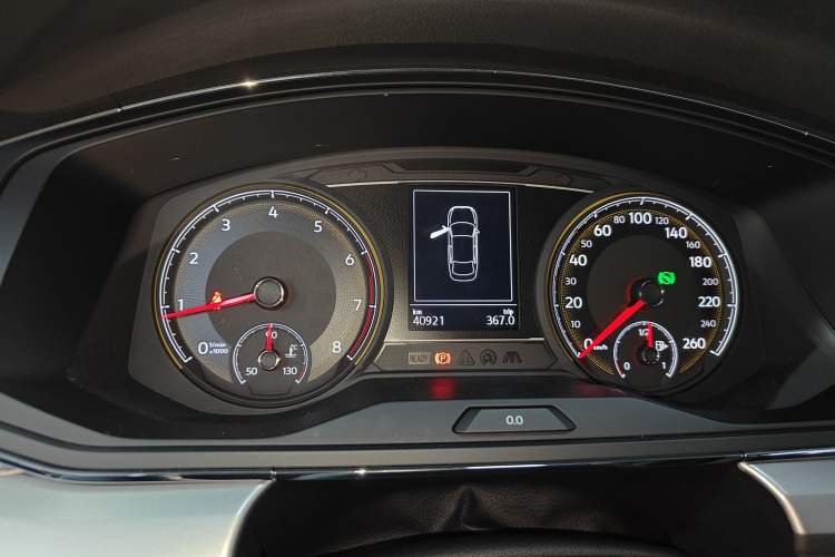 Used Volkswagen Lamando 2019 230TSI DSG Fashion Edition China VI