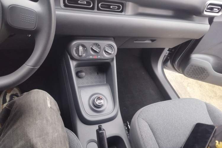 Used Wuling Hongguang New Energy 2024 All-Electric Model 300KM Standard Version