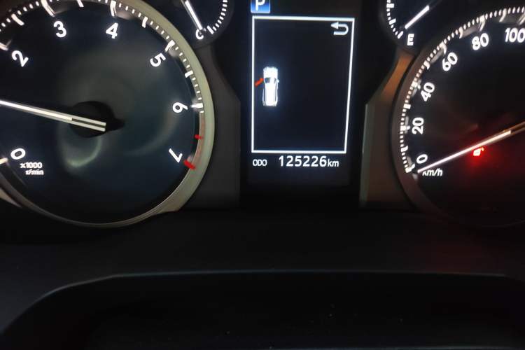 Used Toyota Prado 2019 3.5L Automatic TX-L Deluxe Edition with Rear-Mounted Spare Tire
