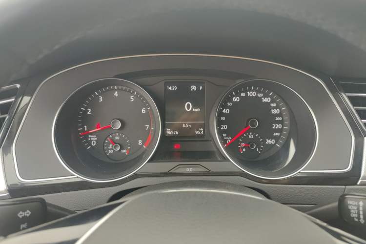 Used Volkswagen Magotan 2018 330TSI DSG Advanced Model