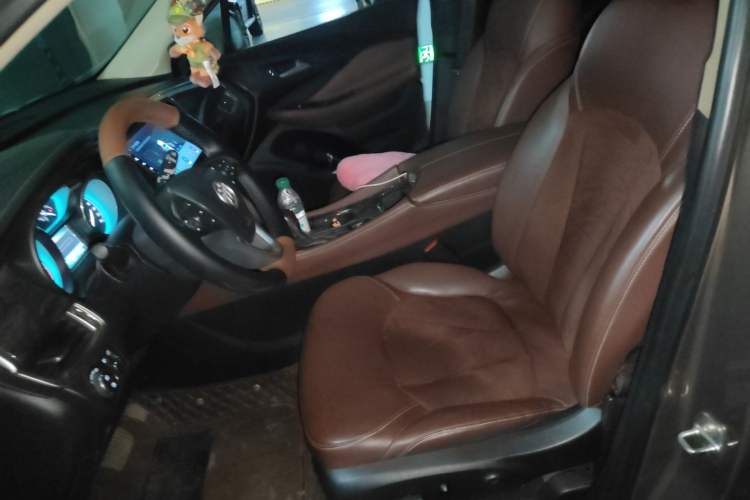 Used Buick Envision 2016 20T Two-Wheel-Drive Elite Model Left Front Seat