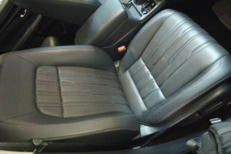 Used Honda Breeze 2023 240TURBO Two-Wheel-Drive Luxury Edition 5 Seats
