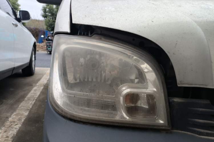 Used Wuling Zhiguang 2013 1.0L Base Version