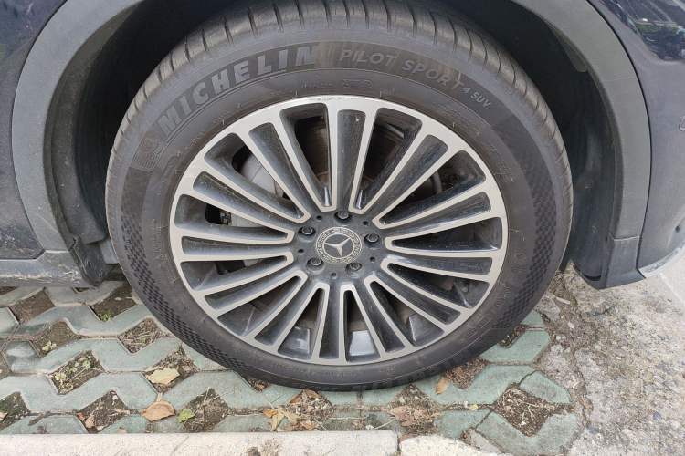 Used Mercedes-Benz GLC 2018 Facelifted GLC 260 4MATIC Dynamic Edition