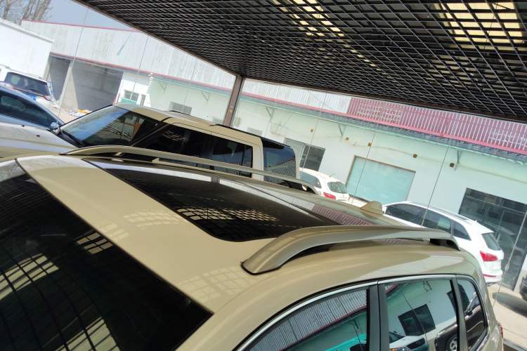 Used Jeep Cherokee 2017 2.0L Superior Edition Roof