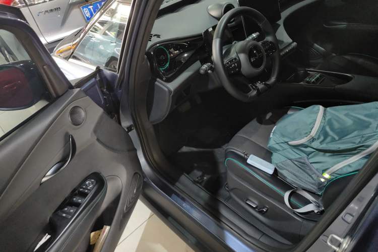 Used BYD Dolphin 2023 500 000th Anniversary Edition Plus