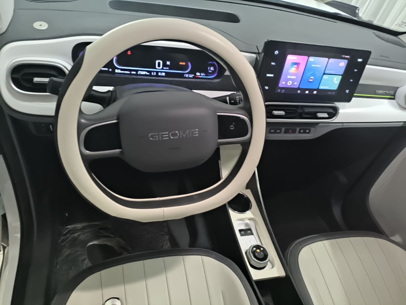 Geely Galaxy Panda 2025 210km Panda Kart — снимка 13