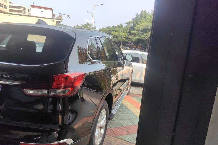 Used Hanteng X7 2018 X7S 1.5T Automatic Luxury Model Right Rear Taillight