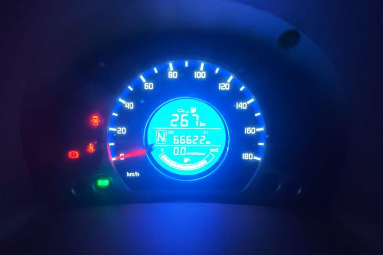 Used CHANGAN Benni E-Star 2021 National Edition Colorful Version Lithium Iron Phosphate (31.86 kWh) Instrument Cluster